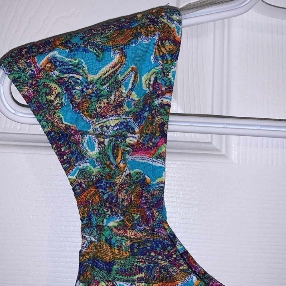 Wilde Fable Halter Crop Top Blue Paisley Womens Size Small Whimsical Boho Pretty - Picture 3 of 7